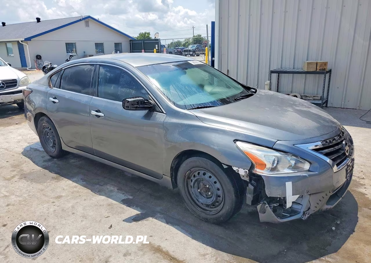 2014 Nissan Altima 2.5 S VIN:1N4AL3AP5EC133244 - 4