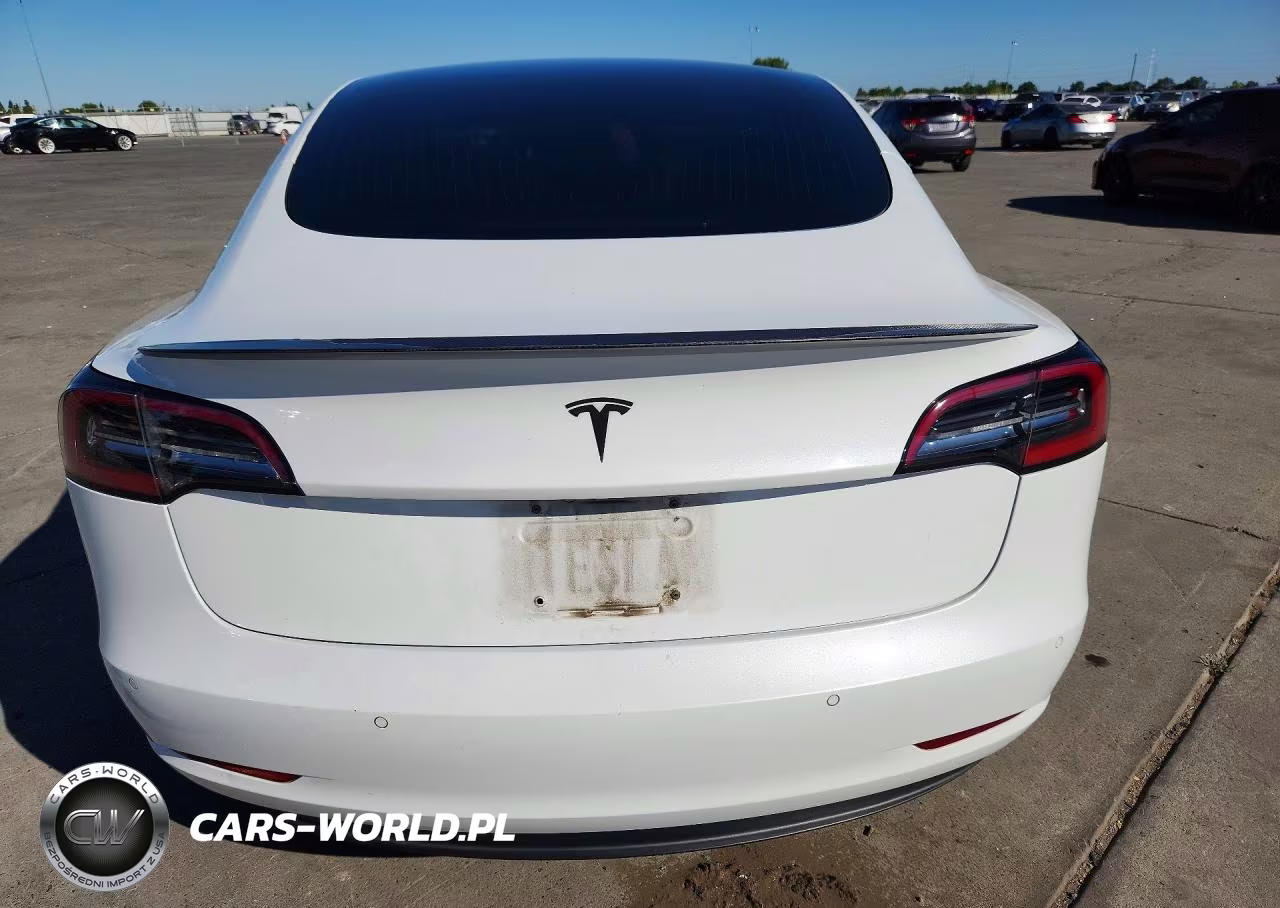 2018 Tesla Model 3 VIN:5YJ3E1EB8JF081573 - 6