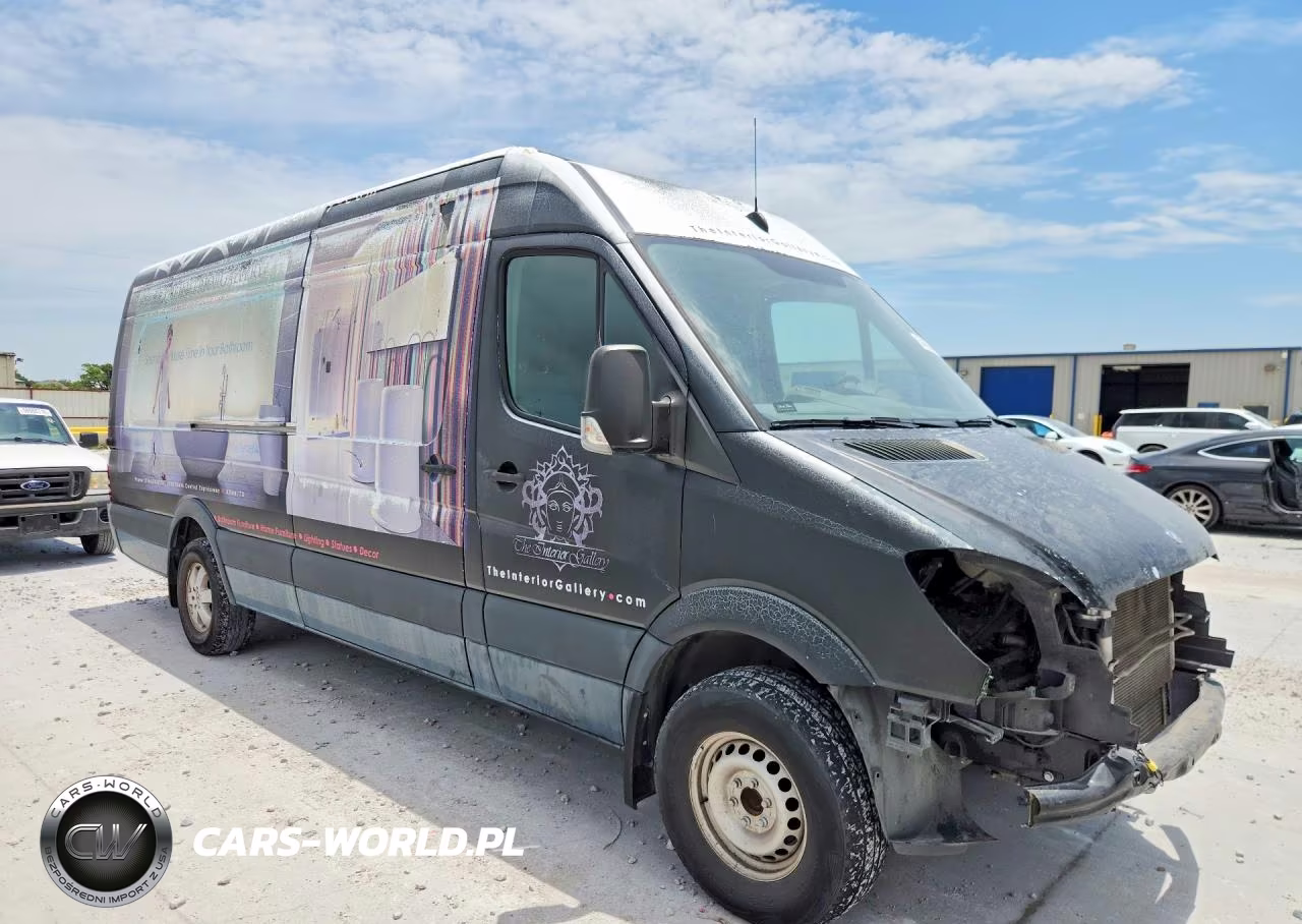 2012 Mercedes-Benz Sprinter 2500 Delivery Van VIN:WD3PE8CC3C5717465 - 4