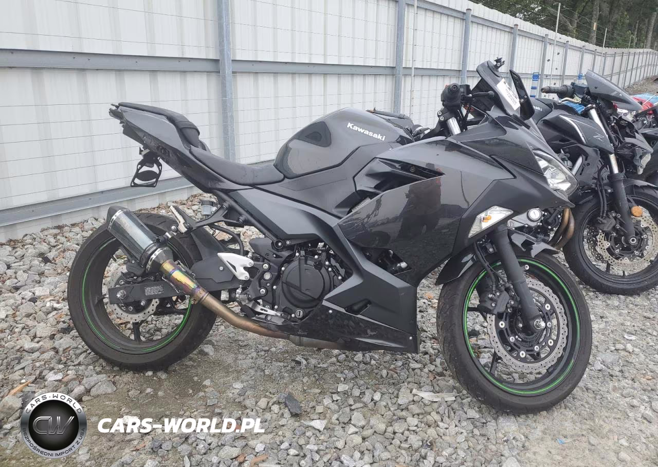 2023 Kawasaki Ninja 400