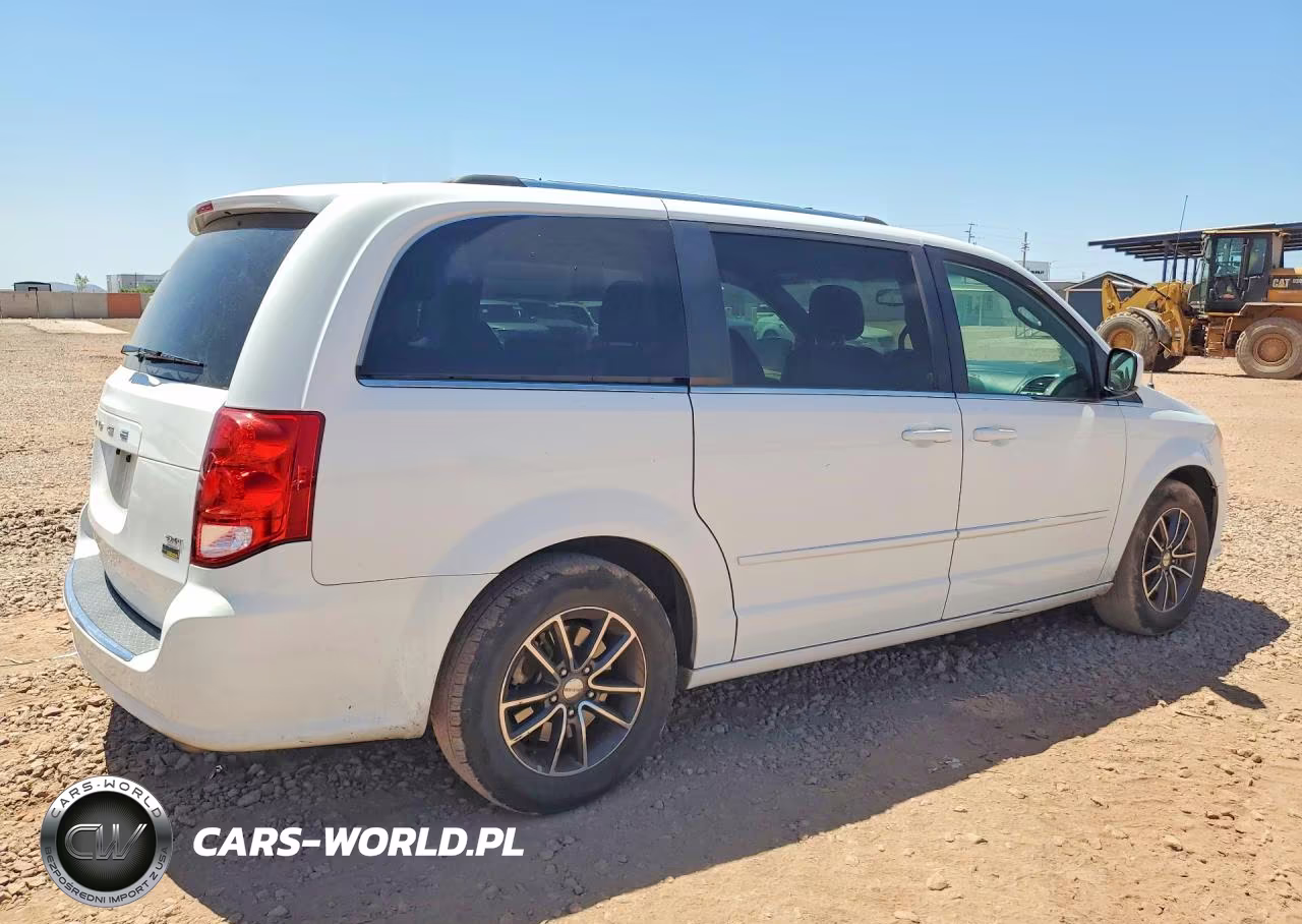 2016 Dodge Grand Caravan Sxt VIN:2C4RDGCG3GR270840 - 3