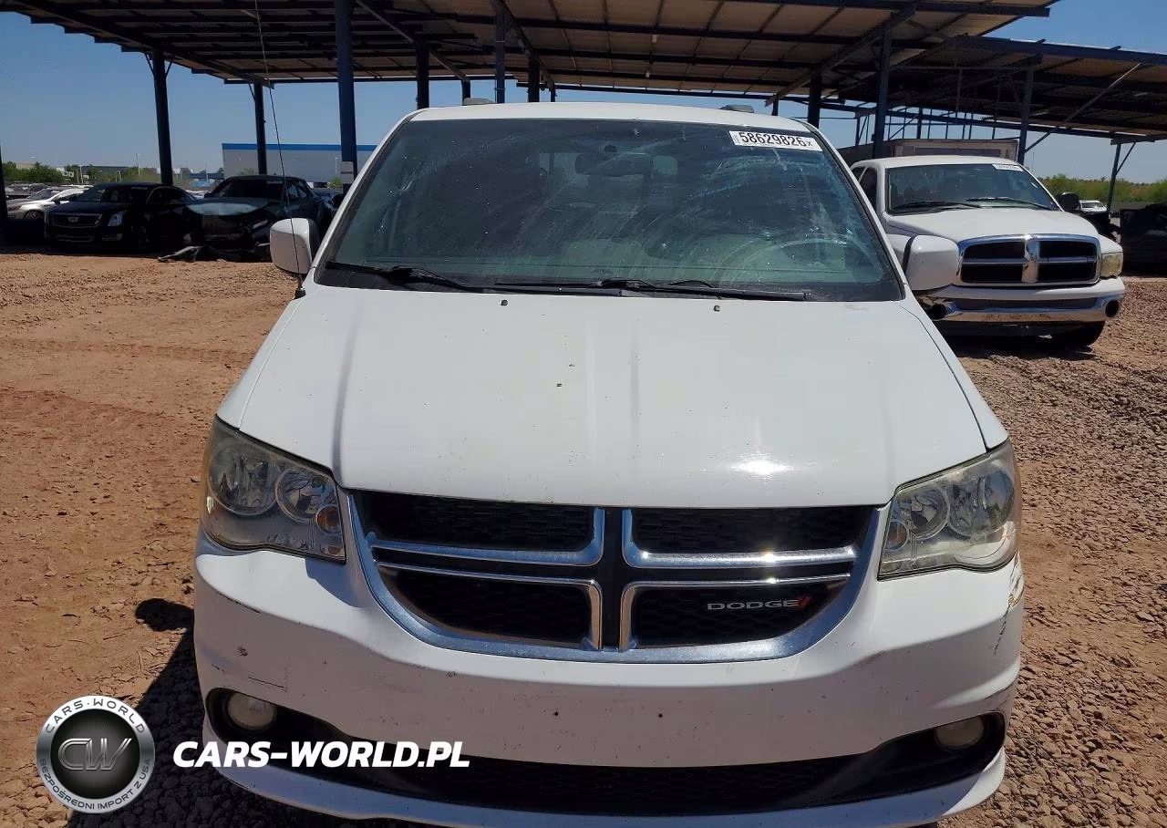 2016 Dodge Grand Caravan Sxt VIN:2C4RDGCG3GR270840 - 5
