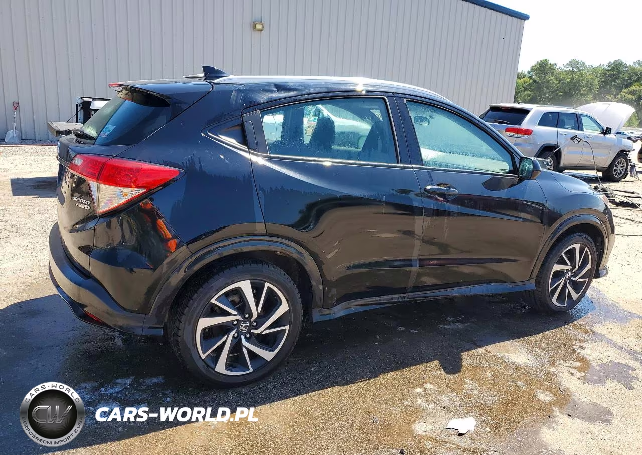 2020 Honda Hr-V Sport VIN:3CZRU6H18LG703206 - 3