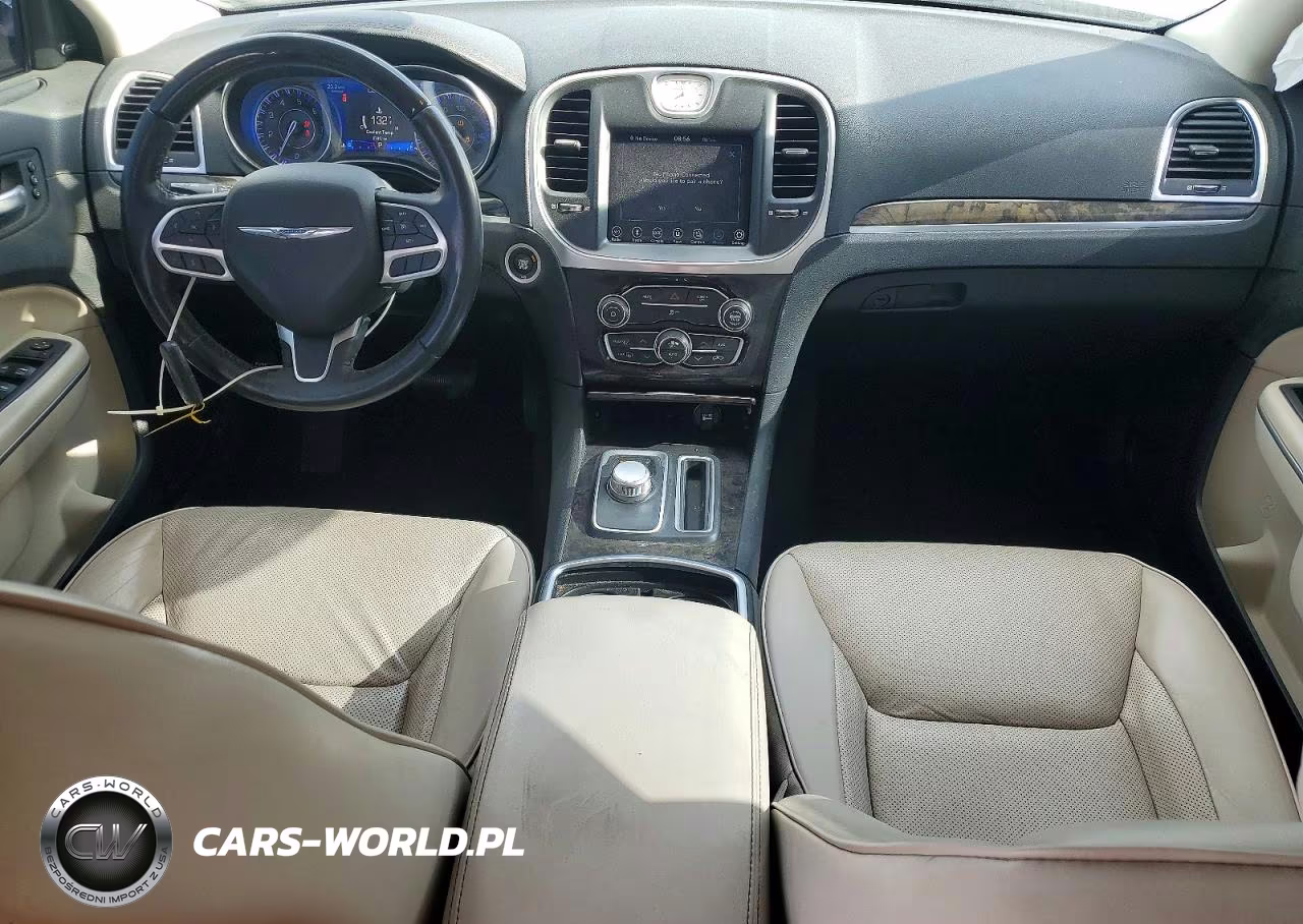 2019 Chrysler 300 Limited VIN:2C3CCAEG9KH698076 - 8