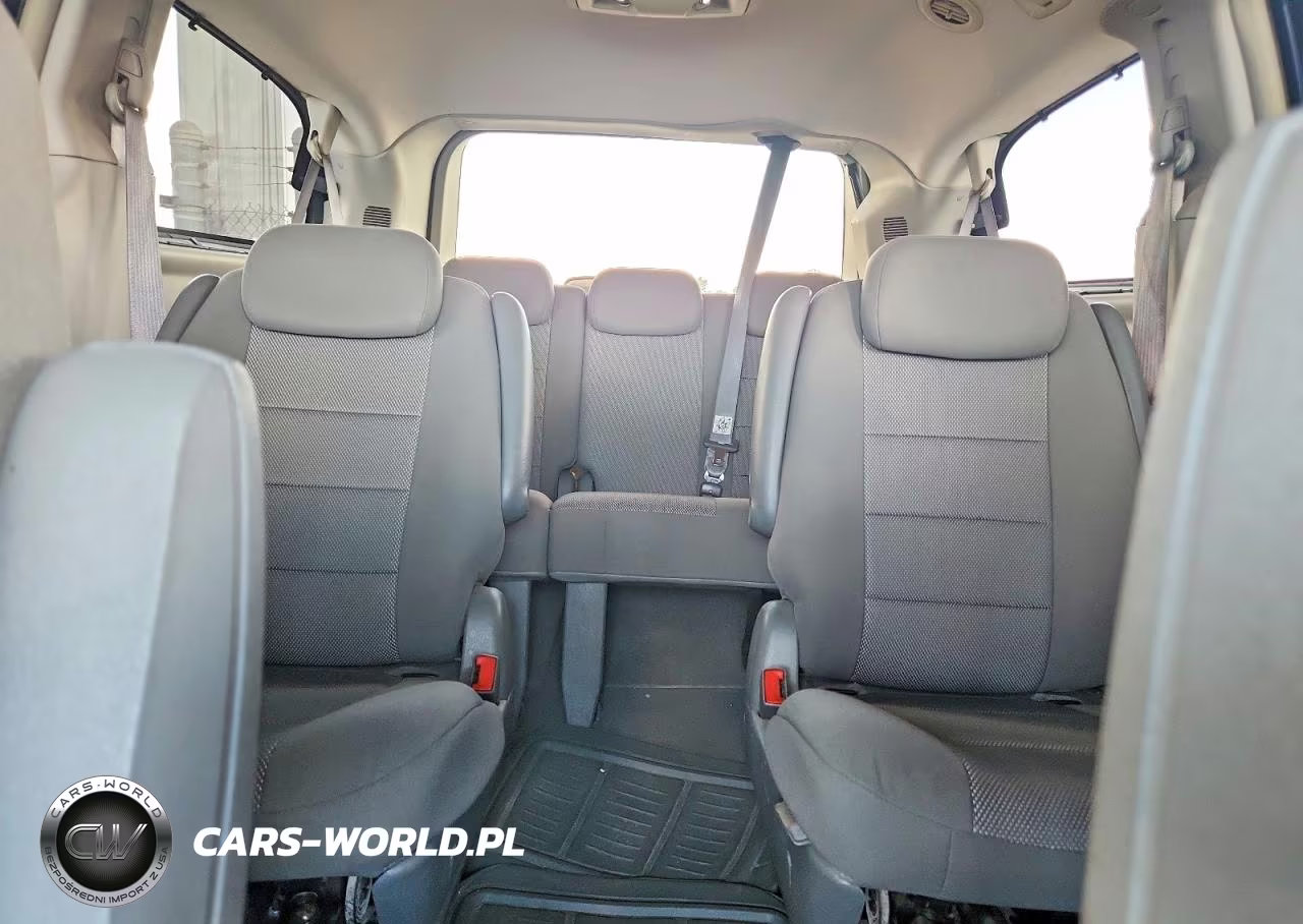 2008 Dodge Grand Caravan Sxt VIN:2D8HN54P28R130194 - 10