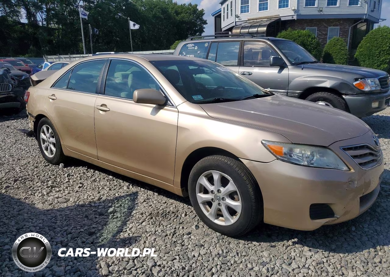 2010 Toyota Camry Le V6 VIN:4T1BK3EK9AU109688 - 4
