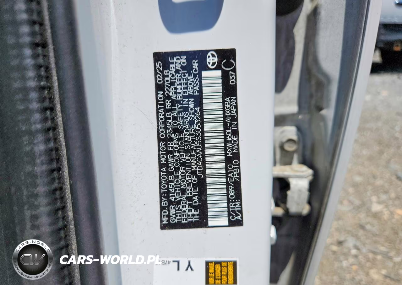 2025 Toyota Prius Xle VIN:JTDACAAU5S3053264 - 12