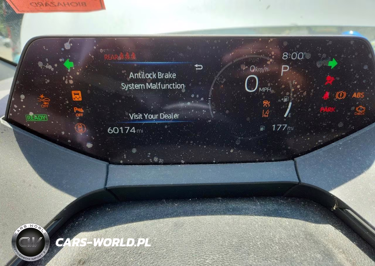 2025 Toyota Prius Xle VIN:JTDACAAU5S3053264 - 9