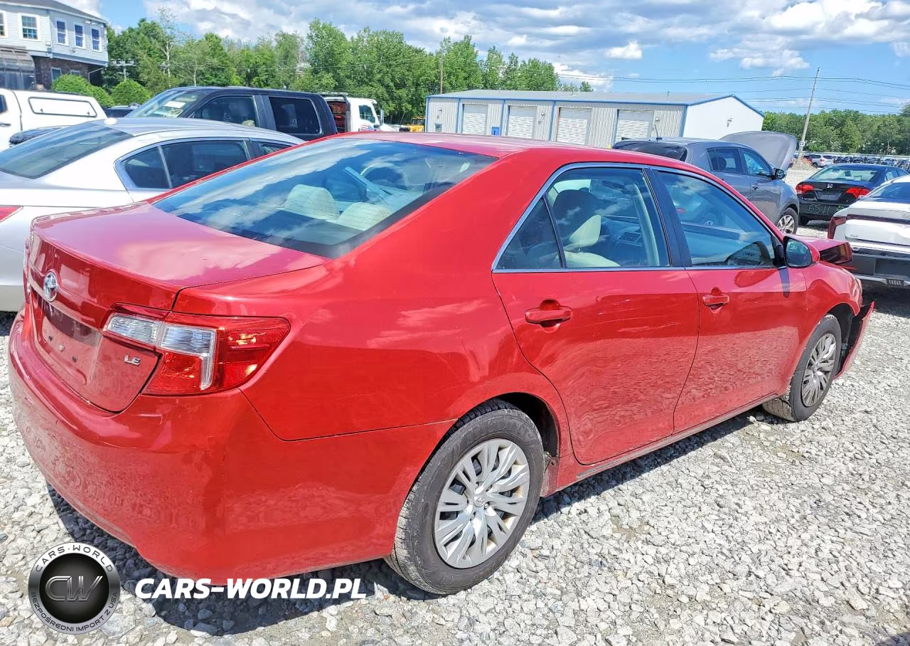 2014 Toyota Camry Le VIN:4T4BF1FK2ER406112 - 3