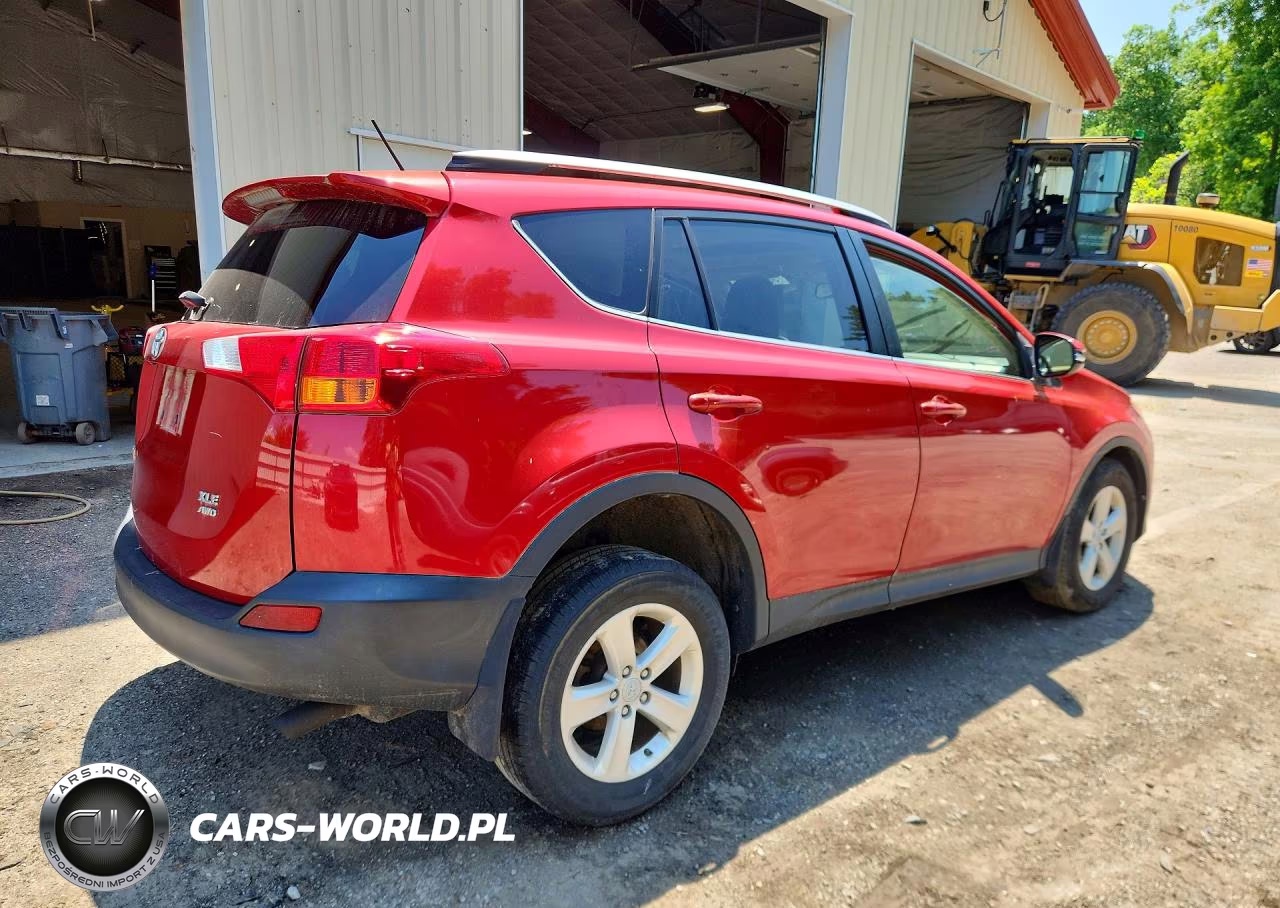 2013 Toyota Rav4 Xle VIN:JTMRFREV2DD038262 - 3