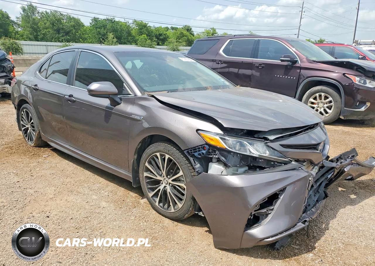 2018 Toyota Camry Hybrid Se VIN:4T1B21HK9JU009123 - 4