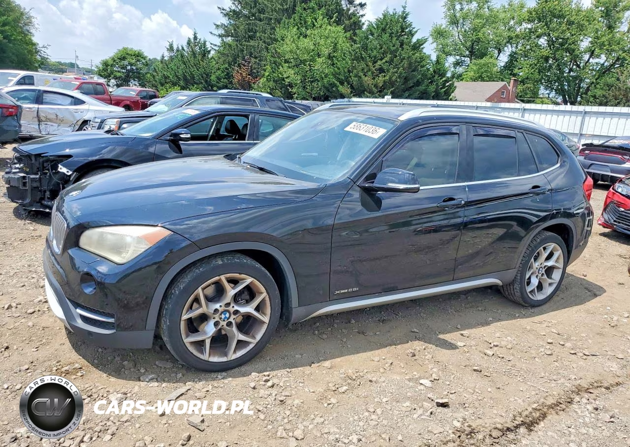 2014 BMW X1 xDrive28I VIN:WBAVL1C55EVY17434 - 1