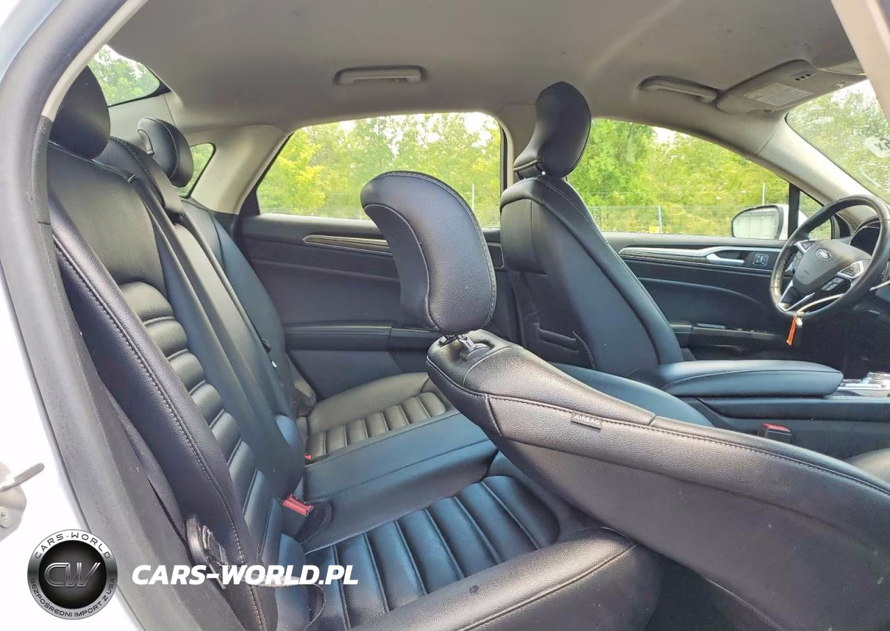 2019 Ford Fusion Sel VIN:3FA6P0CDXKR150713 - 10