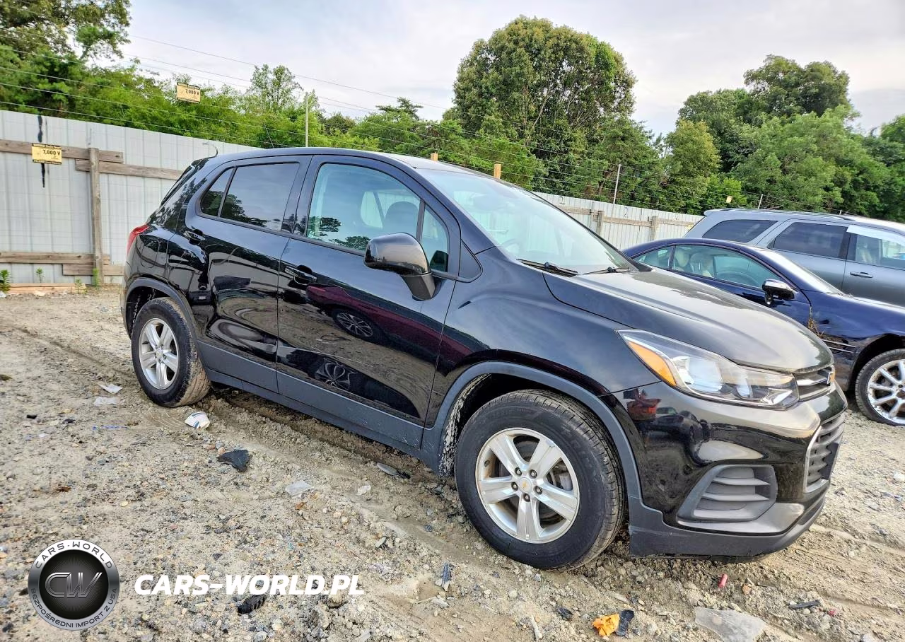 2020 Chevrolet Trax Ls VIN:KL7CJKSB2LB333598 - 4