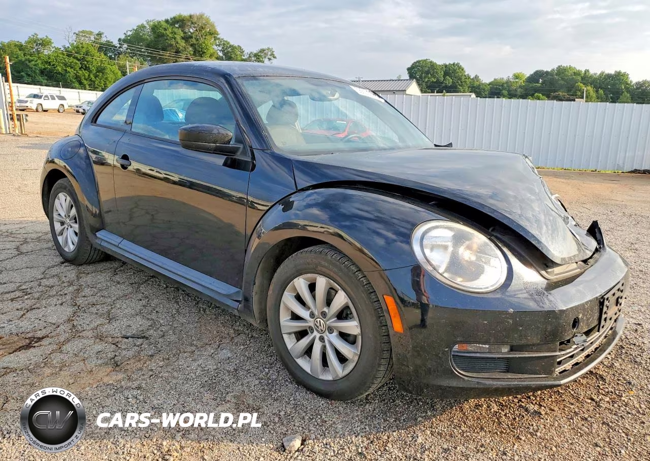2013 Volkswagen Beetle VIN:3VWFP7AT6DM636512 - 4