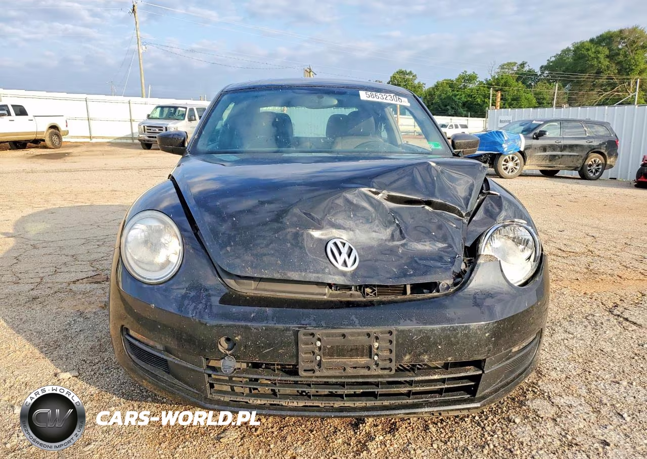 2013 Volkswagen Beetle VIN:3VWFP7AT6DM636512 - 5