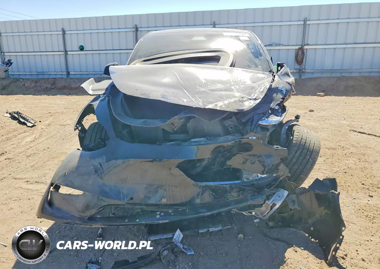 2021 Tesla Model Y VIN:5YJYGDEE4MF285416 - 5