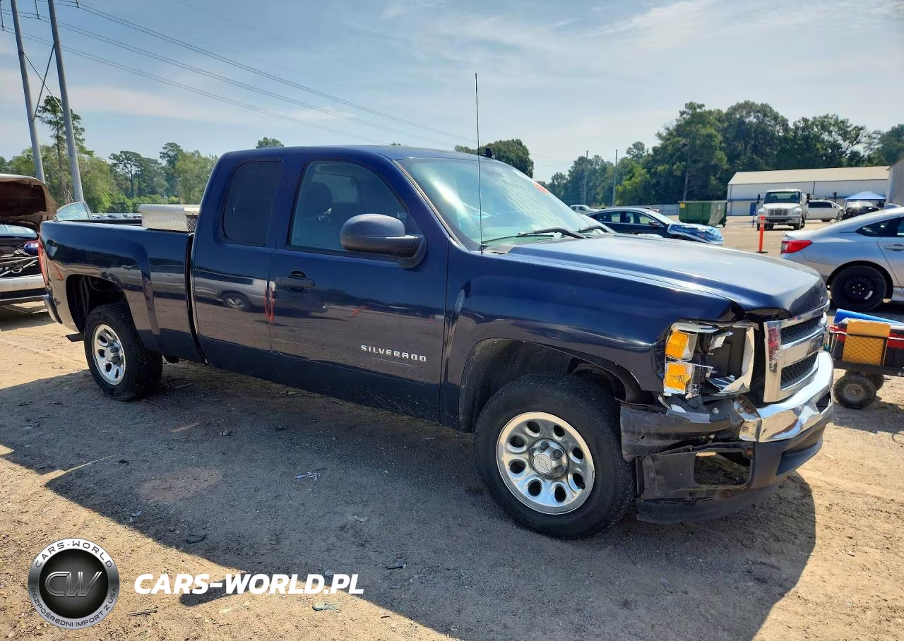 2010 Chevrolet Silverado C1500 Ls VIN:1GCSCREA1AZ180818 - 4