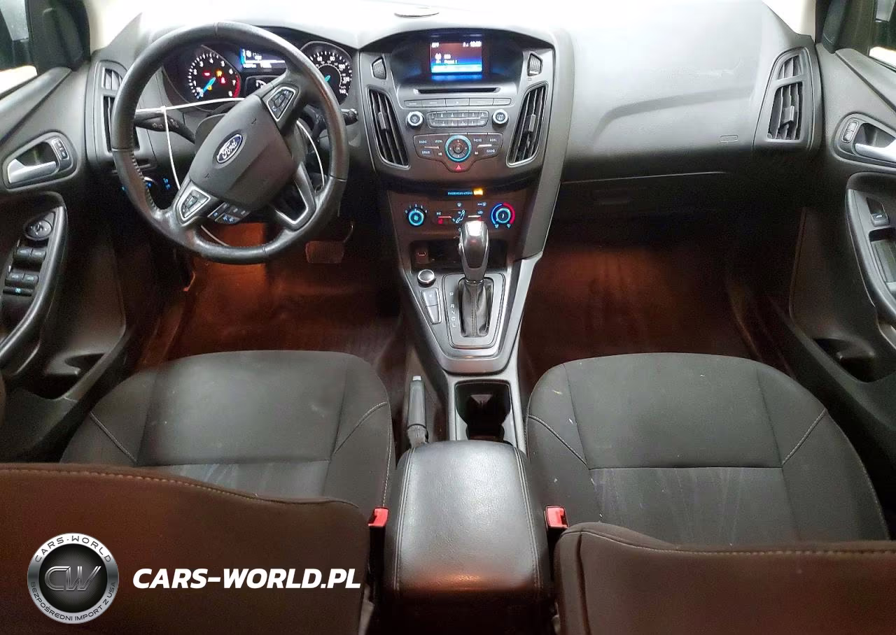 2016 Ford Focus Se VIN:1FADP3K28GL314748 - 8