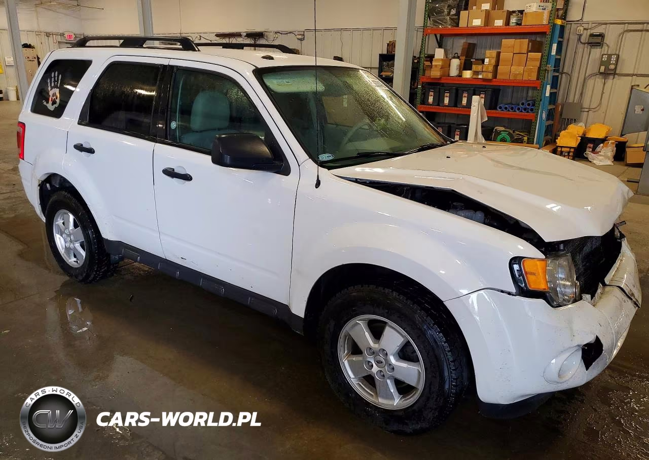 2012 Ford Escape Xlt VIN:1FMCU9D77CKB83494 - 4