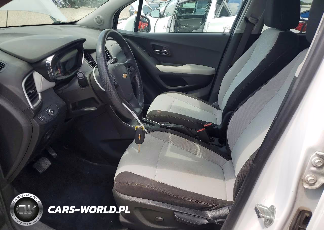 2020 Chevrolet Trax Ls VIN:3GNCJNSB7LL171445 - 7