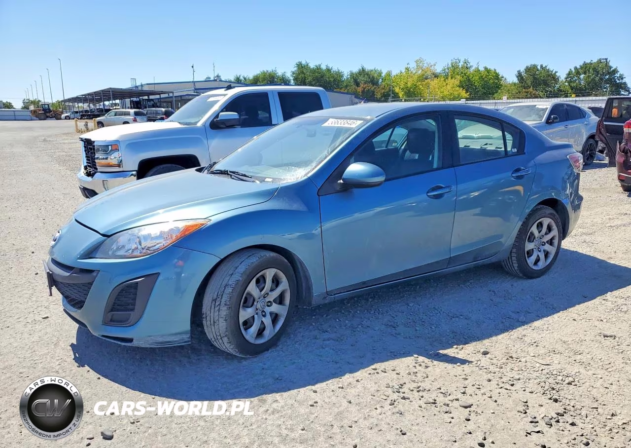 2011 Mazda 3 I