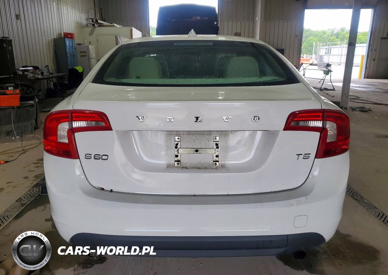 2012 Volvo S60 T5 VIN:YV1622FS3C2054761 - 6