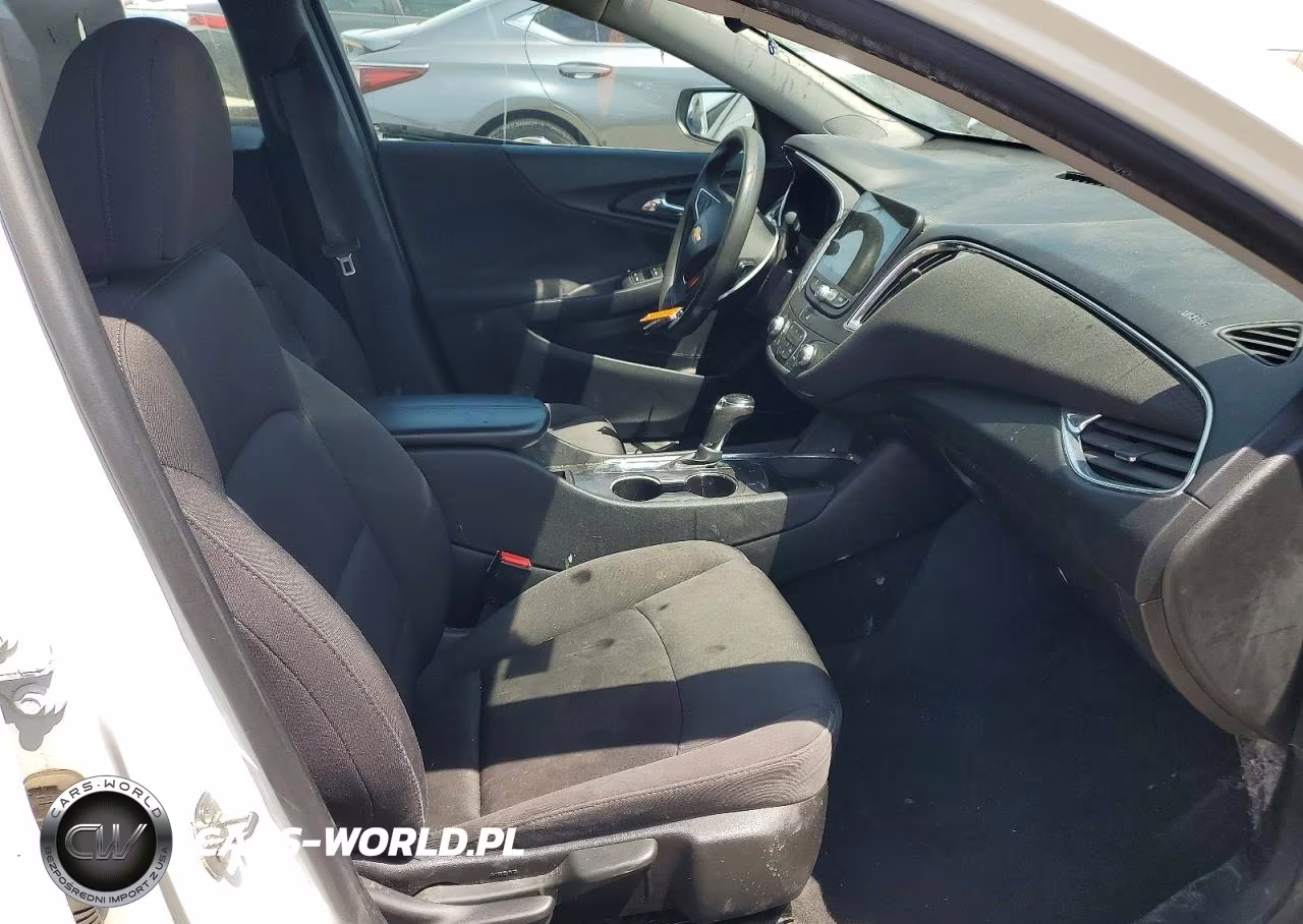 2019 Chevrolet Malibu Lt VIN:1G1ZD5ST0KF134497 - 7