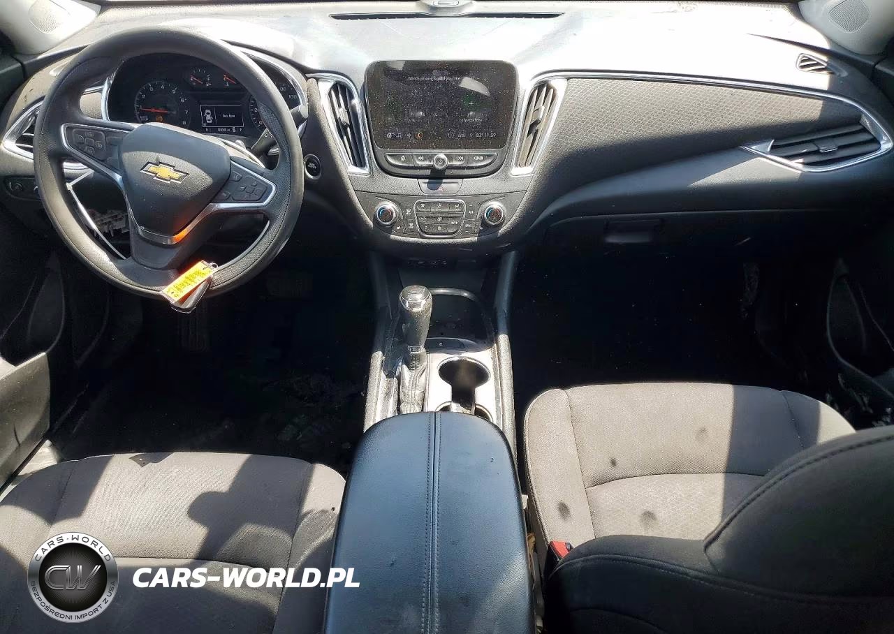 2019 Chevrolet Malibu Lt VIN:1G1ZD5ST0KF134497 - 8