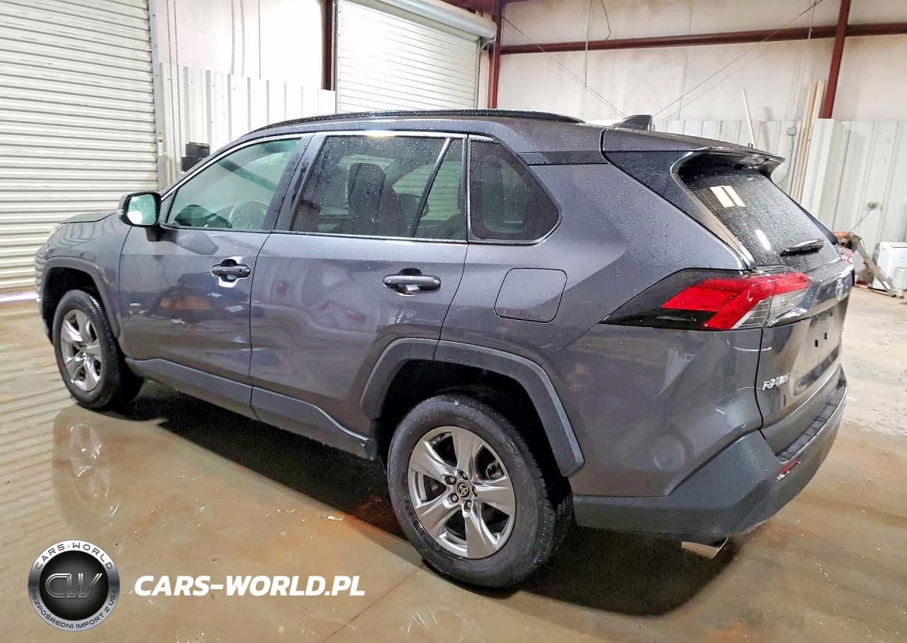 2025 Toyota Rav4 Xle VIN:2T3P1RFV3SC521443 - 2