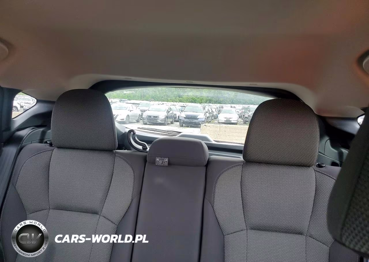 2024 Subaru Crosstrek Premium VIN:JF2GUADCXRH298862 - 10