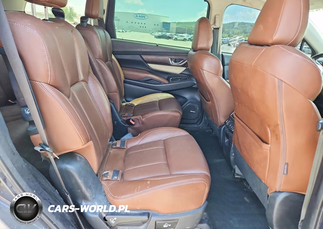 2019 Subaru Ascent Touring VIN:4S4WMARD7K3479816 - 10