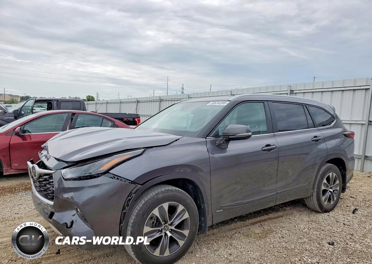 2025 Toyota Highlander Hybrid Xle – zdjęcie 1 z 13