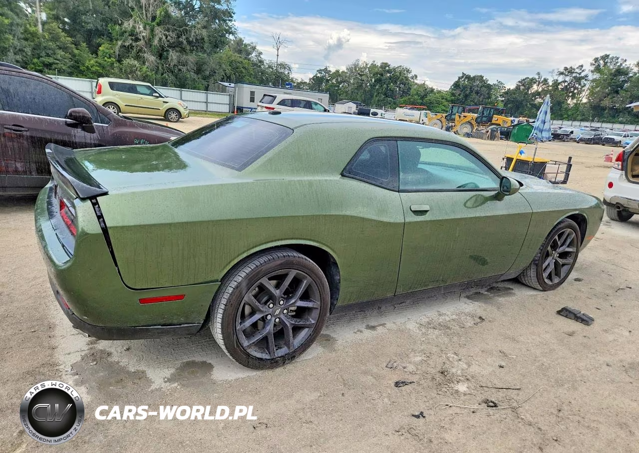 2022 Dodge Challenger Sxt VIN:2C3CDZAG7NH211740 - 3
