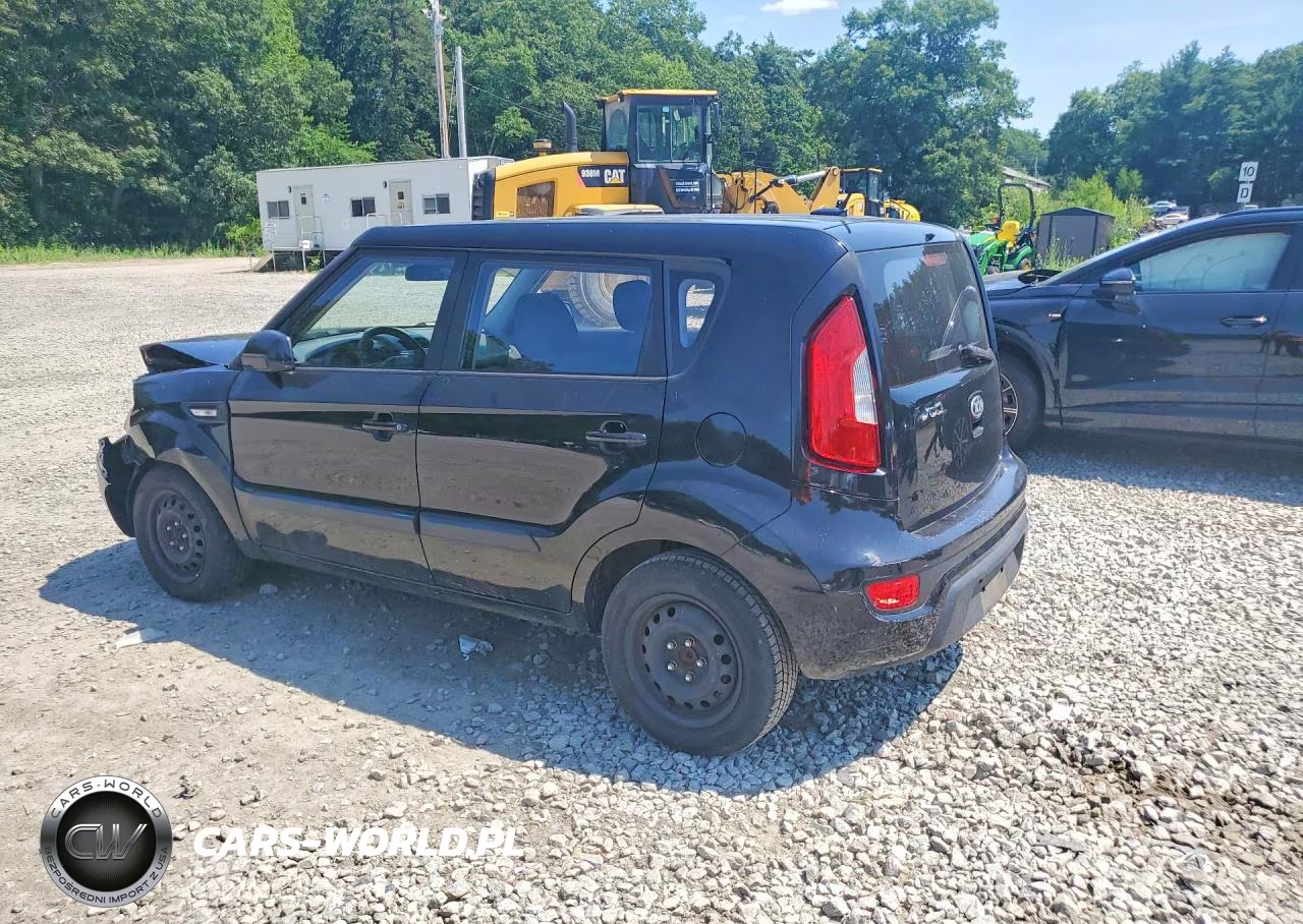 2013 Kia Soul Base VIN:KNDJT2A58D7633456 - 2