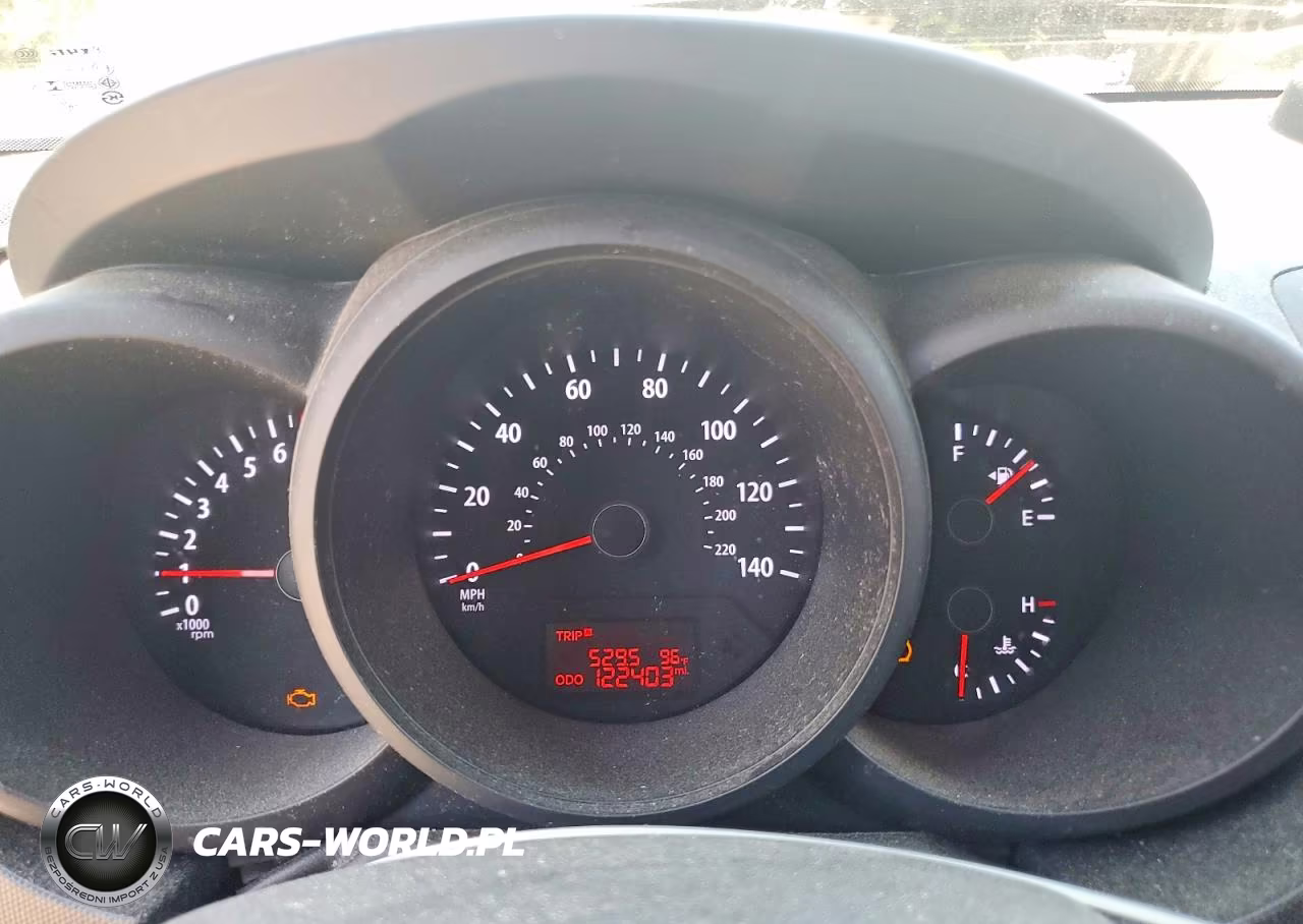 2013 Kia Soul Base VIN:KNDJT2A58D7633456 - 9