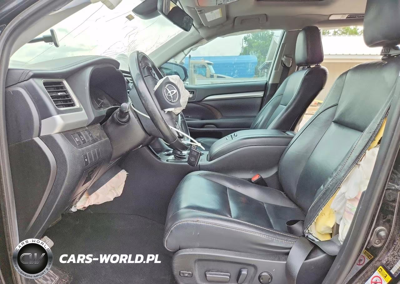 2019 Toyota Highlander VIN:5TDKZRFH5KS563318 - 7