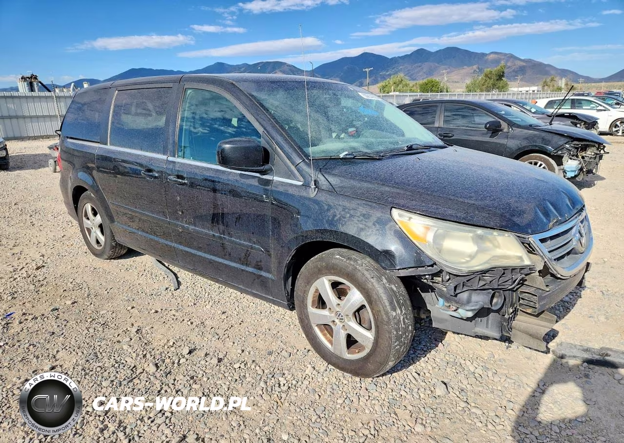 2010 Volkswagen Routan Sel VIN:2V4RW5DX2AR184395 - 4