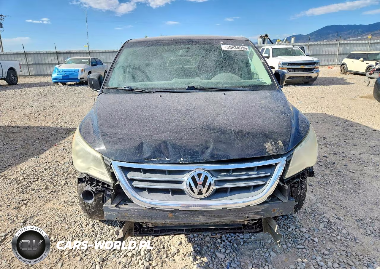 2010 Volkswagen Routan Sel VIN:2V4RW5DX2AR184395 - 5