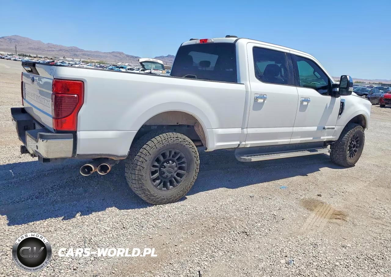 2022 Ford F250 Super Duty VIN:1FT8W2BTXNEF38736 - 3