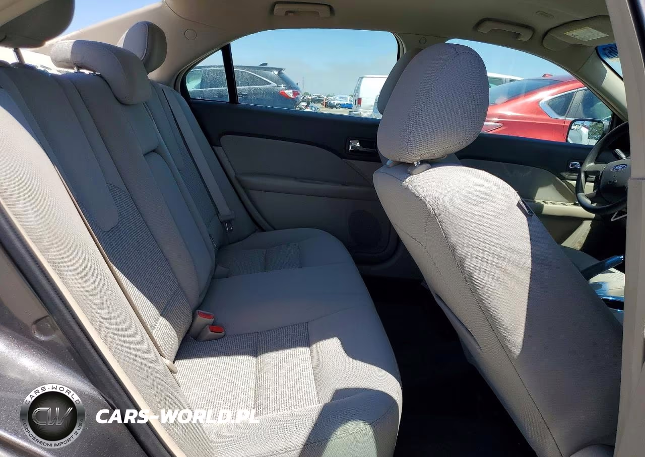 2012 Ford Fusion Se VIN:3FAHP0HA7CR118357 - 10