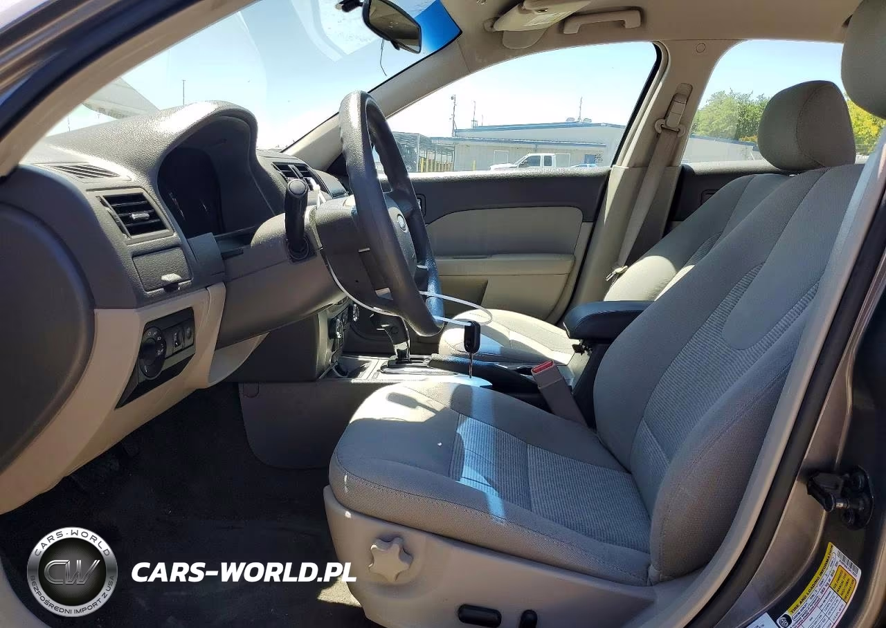 2012 Ford Fusion Se VIN:3FAHP0HA7CR118357 - 7