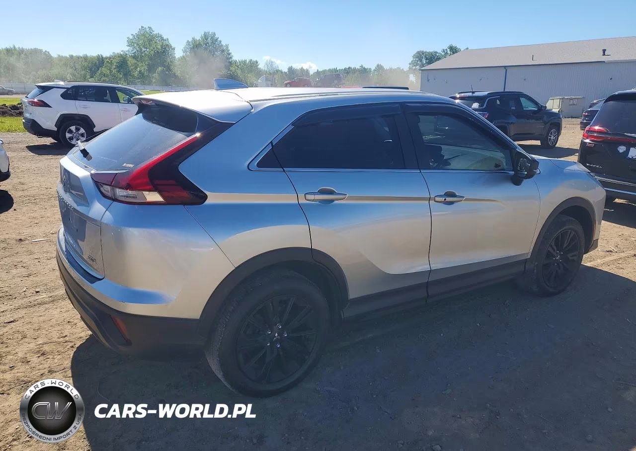 2024 Mitsubishi Eclipse Cross Le VIN:JA4ATVAA0RZ066521 - 3