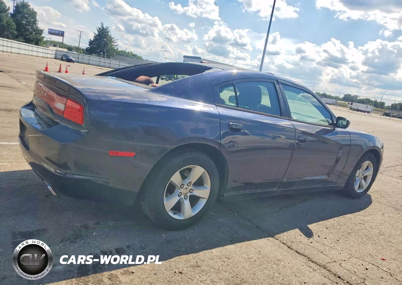 2012 Dodge Charger Se VIN:2C3CDXBGXCH302615 - 3
