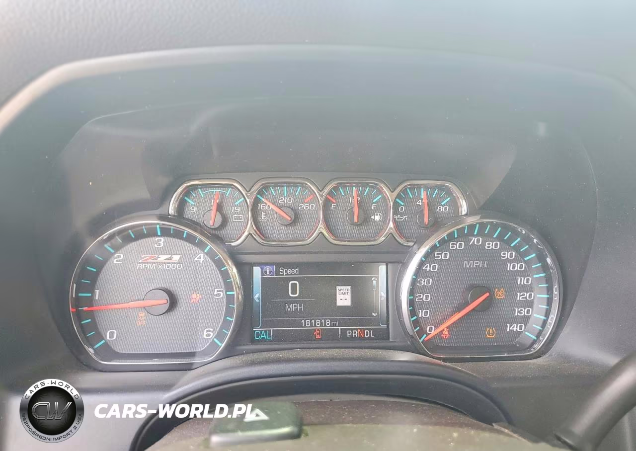 2018 Chevrolet Silverado K1500 Lt VIN:3GCUKREC0JG165790 - 9
