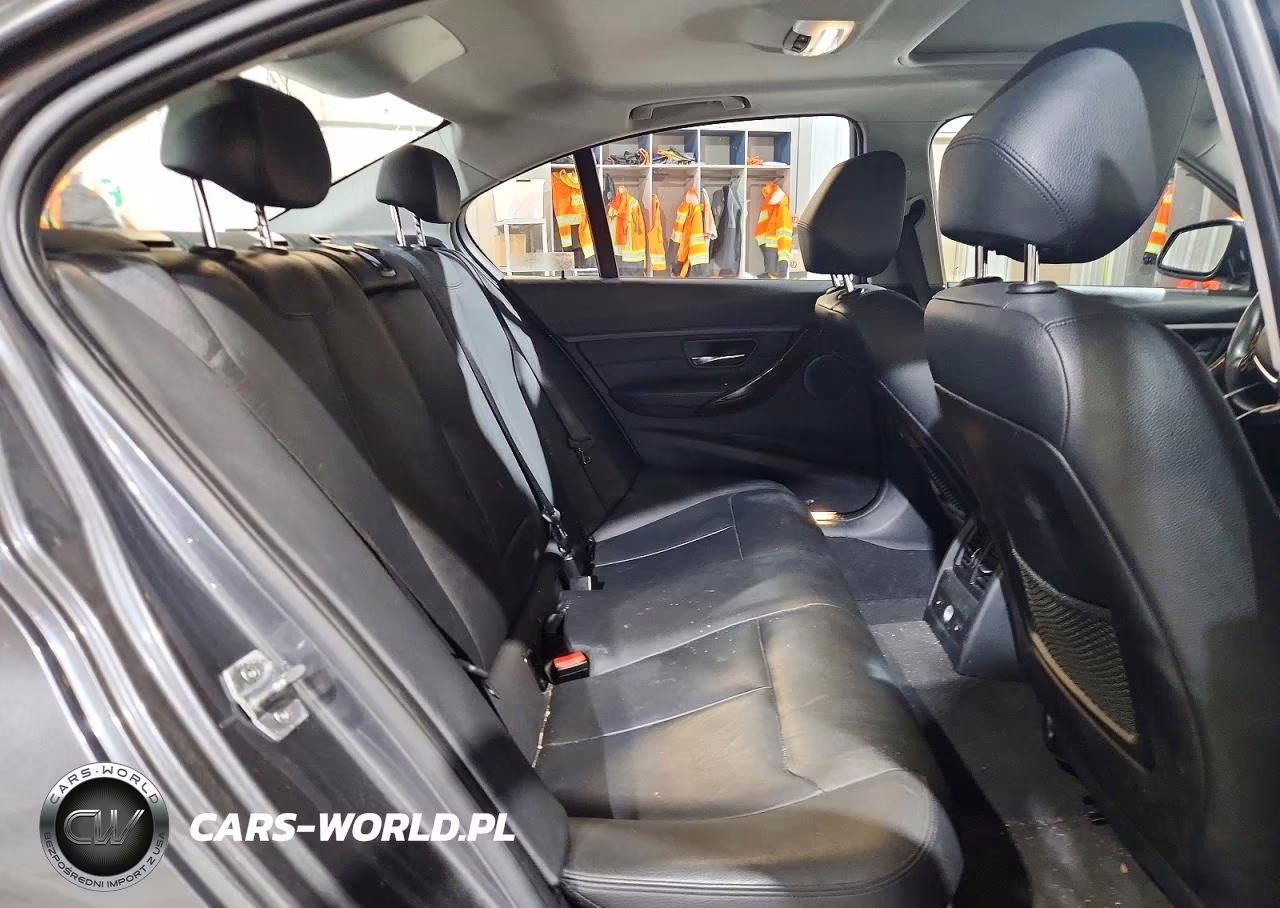 2014 BMW 328 Xi VIN:WBA3B3G57ENR81882 - 10