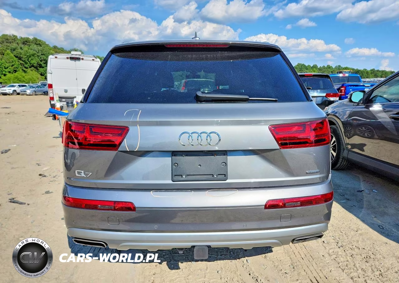 2018 Audi Q7 Premium VIN:WA1AHAF73JD008122 - 6