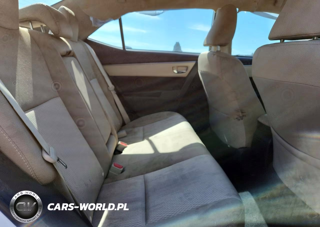 2016 Toyota Corolla Le VIN:2T1BURHE5GC729029 - 10