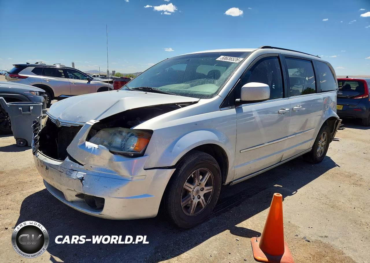 2010 Chrysler Town & Country Touring