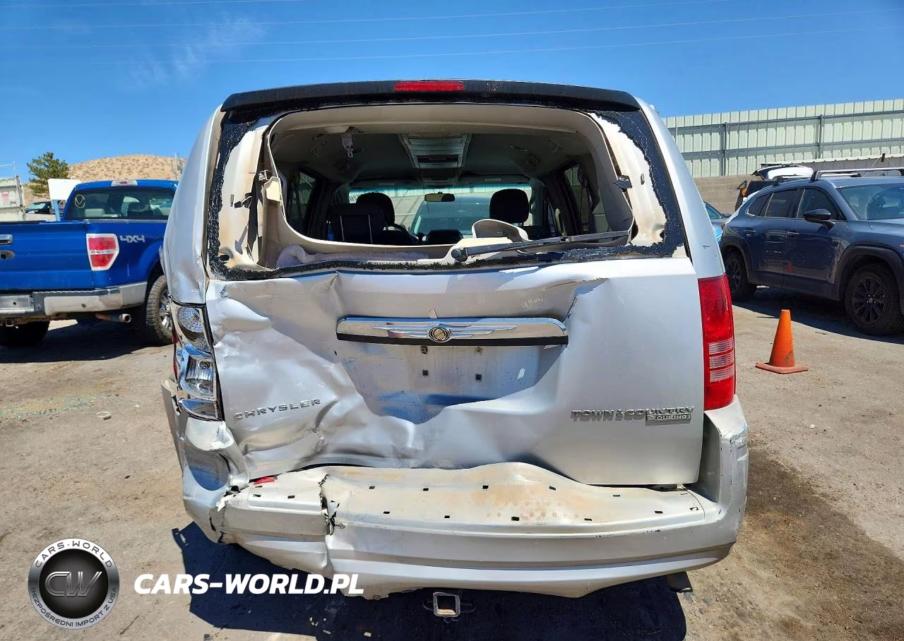2010 Chrysler Town & Country Touring VIN:2A4RR5D12AR346355 - 6